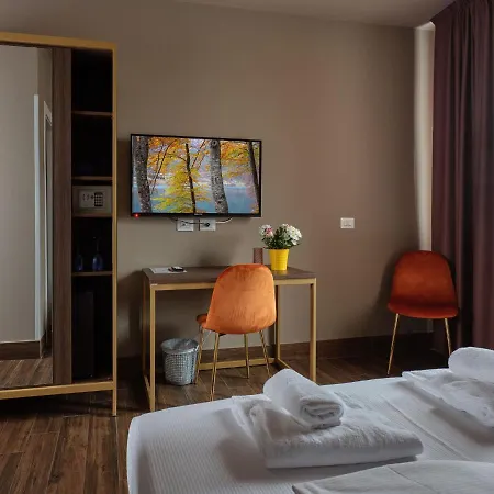 Hotell Giulietta 3*