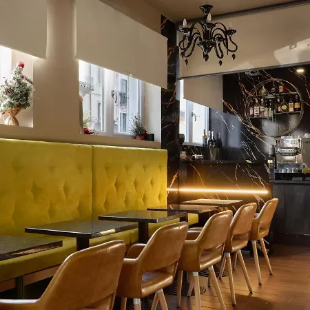 Giulietta Hotel 3*