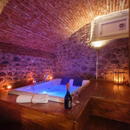 Hotell Giulietta 3*