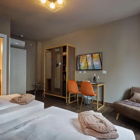 Giulietta Hotel 3*