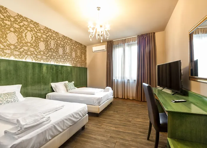 Giulietta Hotel 3*