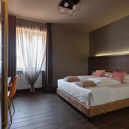 Giulietta Hotel 3*